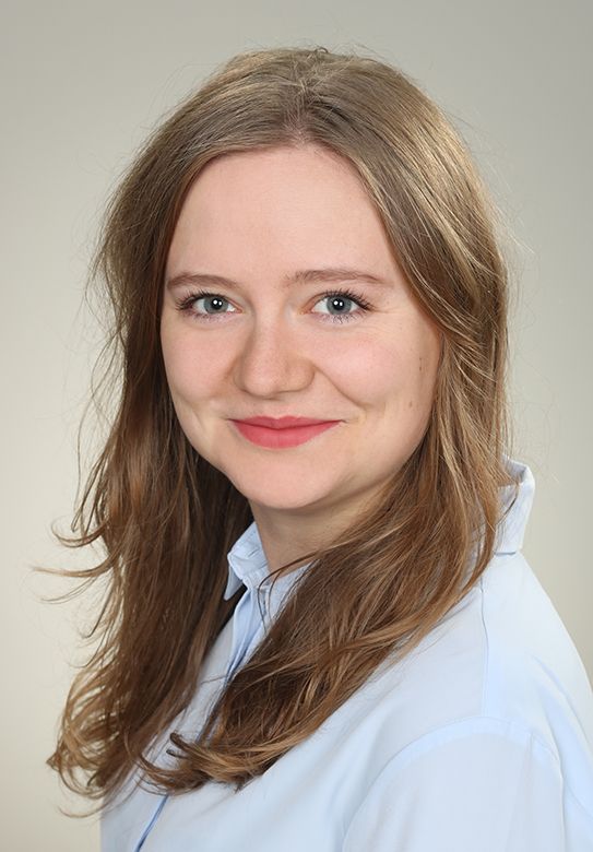 Ewa Bielak - psychoterapeuta CBT Warszawa, terapia online Polska